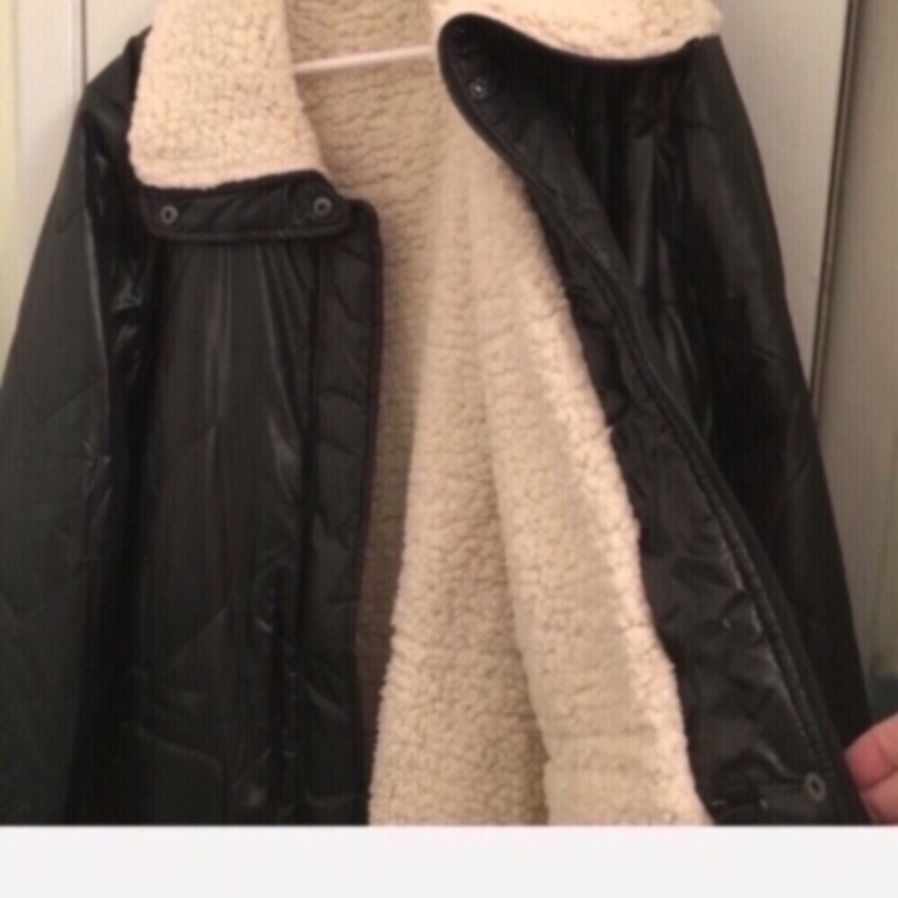 NEW Kenneth Cole insulated down jacket